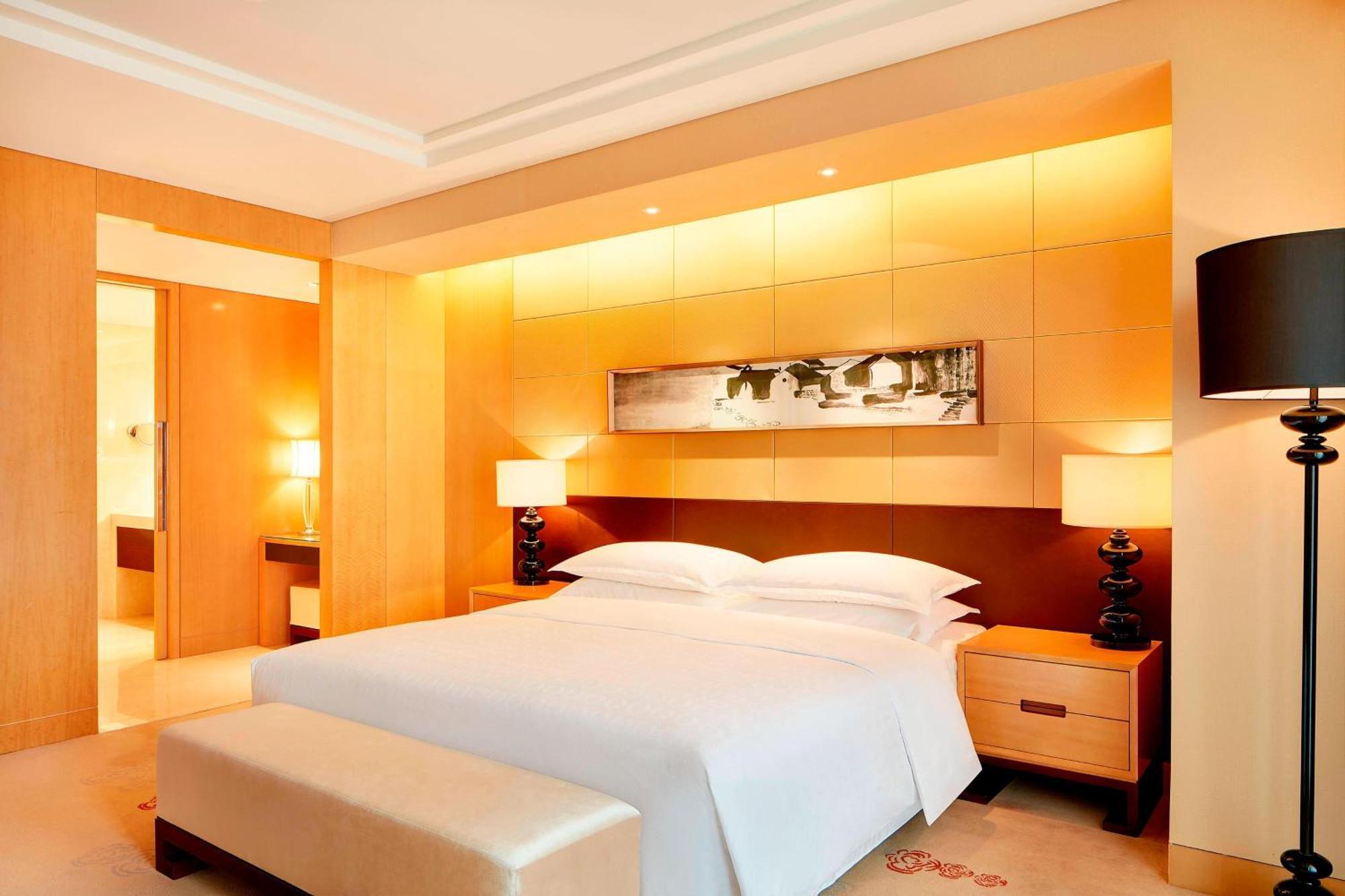 Sheraton Wuxi Binhu Hotel Exterior photo
